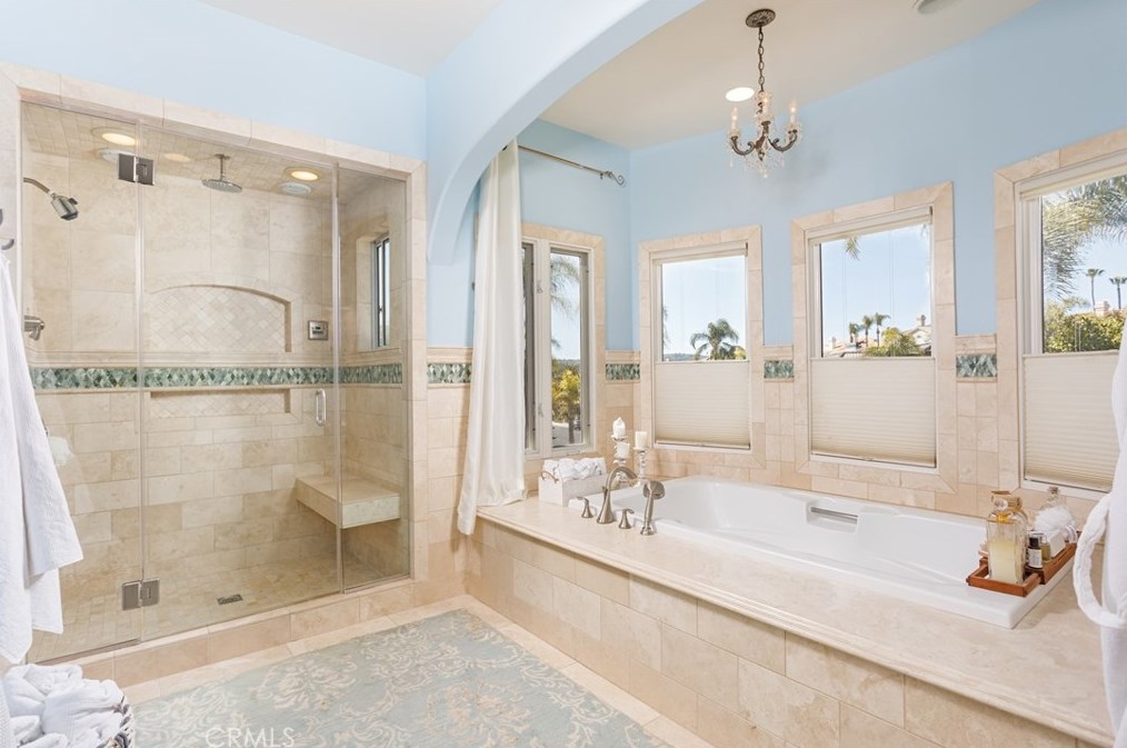 33 Gray Stone Way, Laguna Beach CA  92677-9330 exterior
