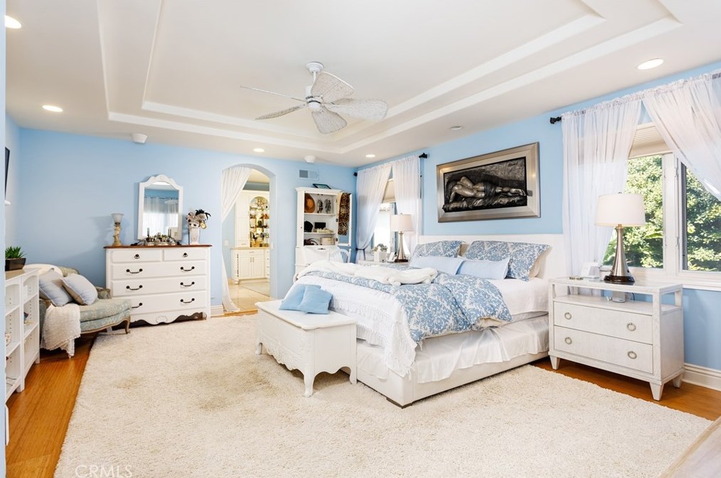 33 Gray Stone Way, Laguna Beach CA  92677-9330 exterior