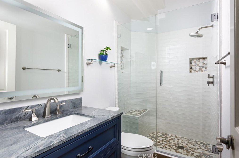 33 Gray Stone Way, Laguna Beach CA  92677-9330 exterior