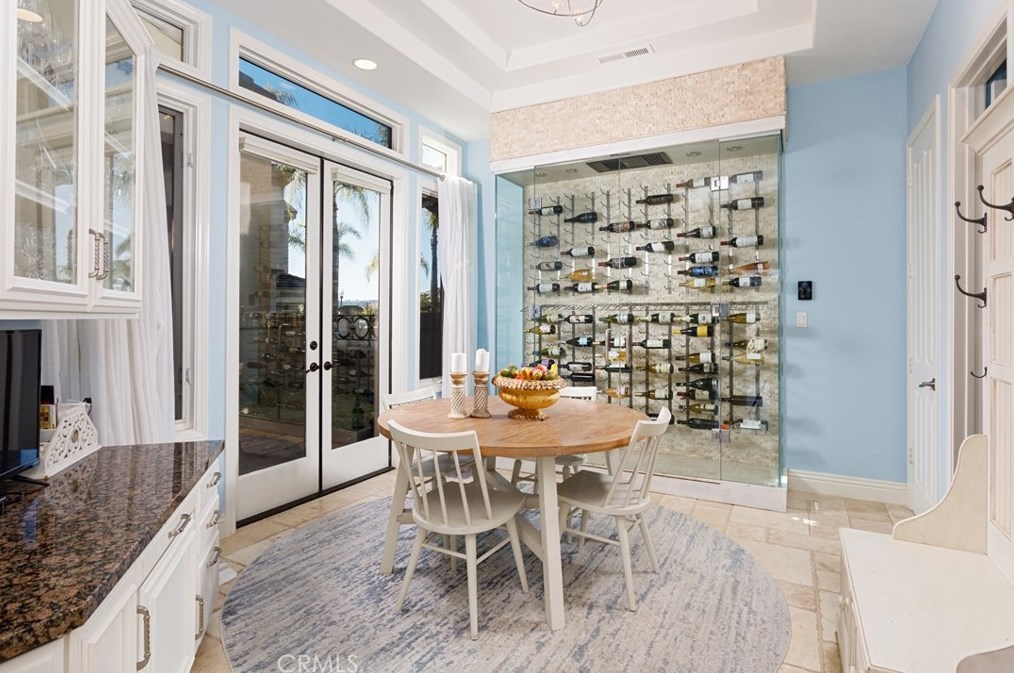 33 Gray Stone Way, Laguna Beach CA  92677-9330 exterior