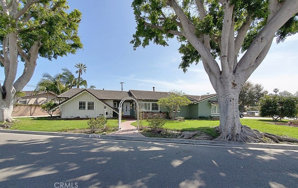 9282 Oma Pl, Garden Grove, CA 92841