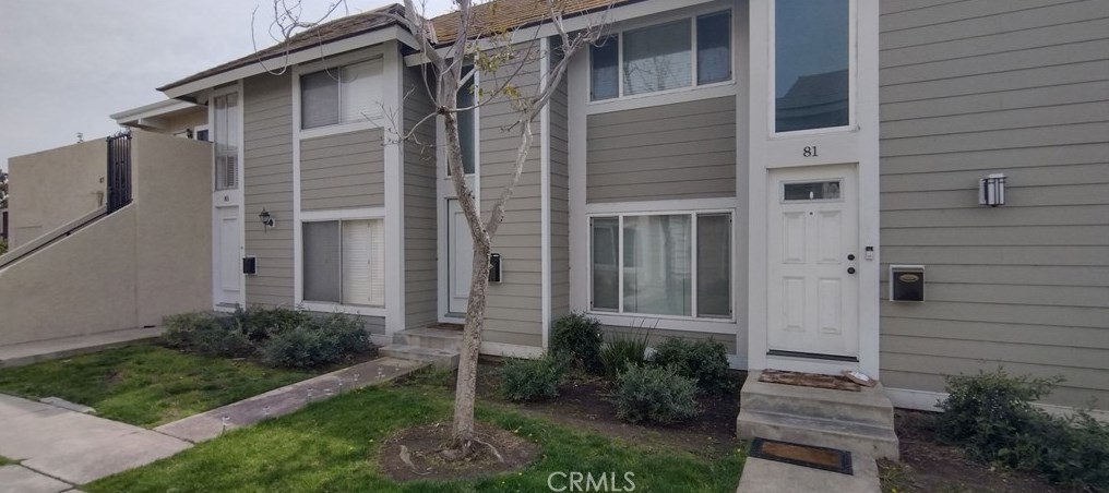 83 Oval Rd #2, Irvine, CA 92604