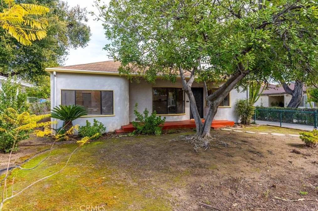 1550 Mentone Ave, Pasadena, CA 91103-1535