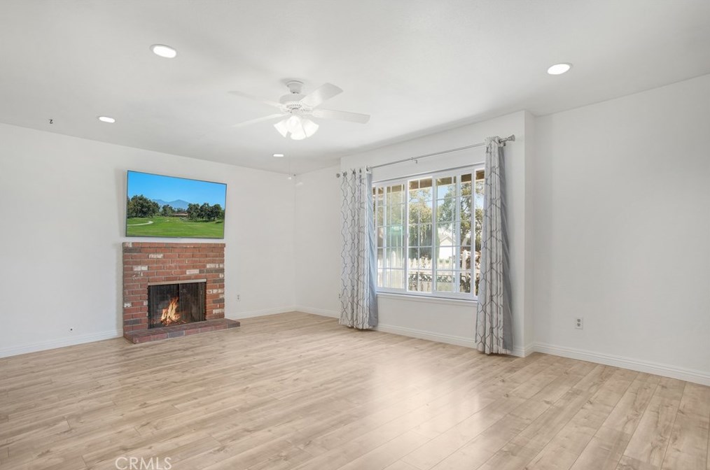 2914 S Pinehurst Ct, Ontario, CA 91761