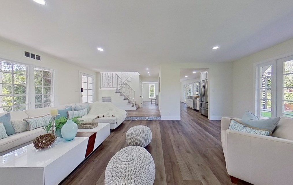 1886 Parkcrest Dr, Costa Mesa CA  92627-4532 exterior