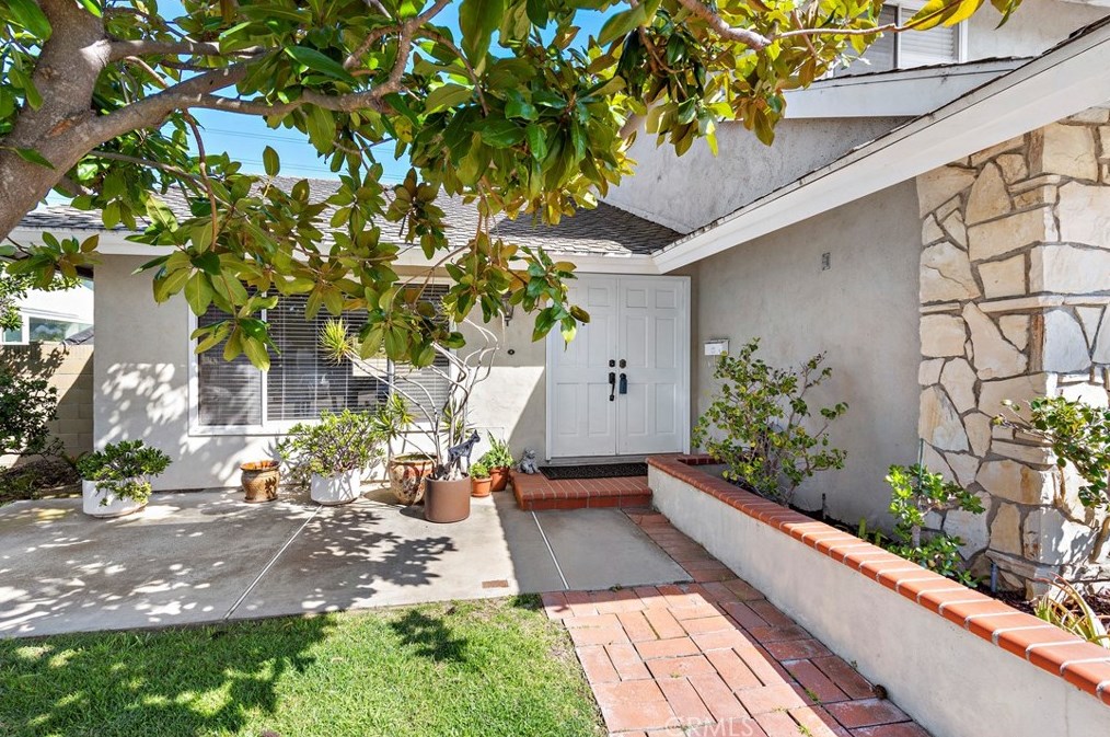 20902 Spindrift Ln, Huntington Beach, CA 92646-6620
