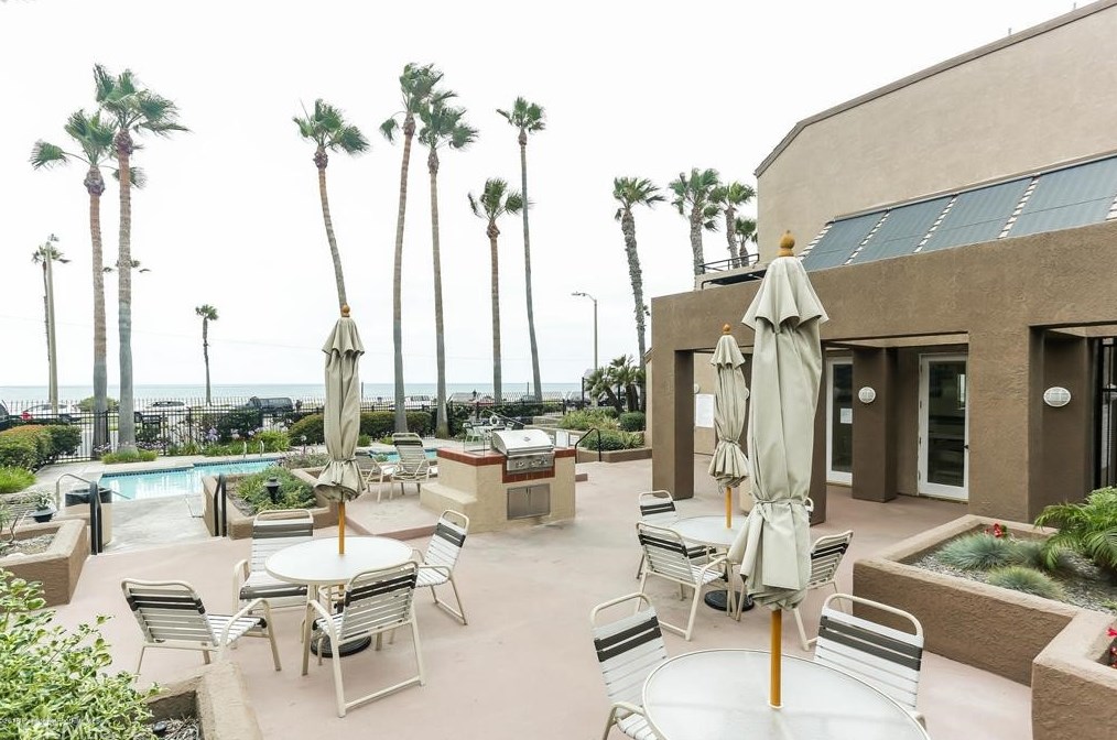 1200 Pacific Coast Hwy Apt 113, Huntington Beach, CA 92648