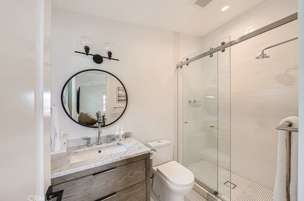 608 13th St, Huntington Beach CA  92648-4085 exterior