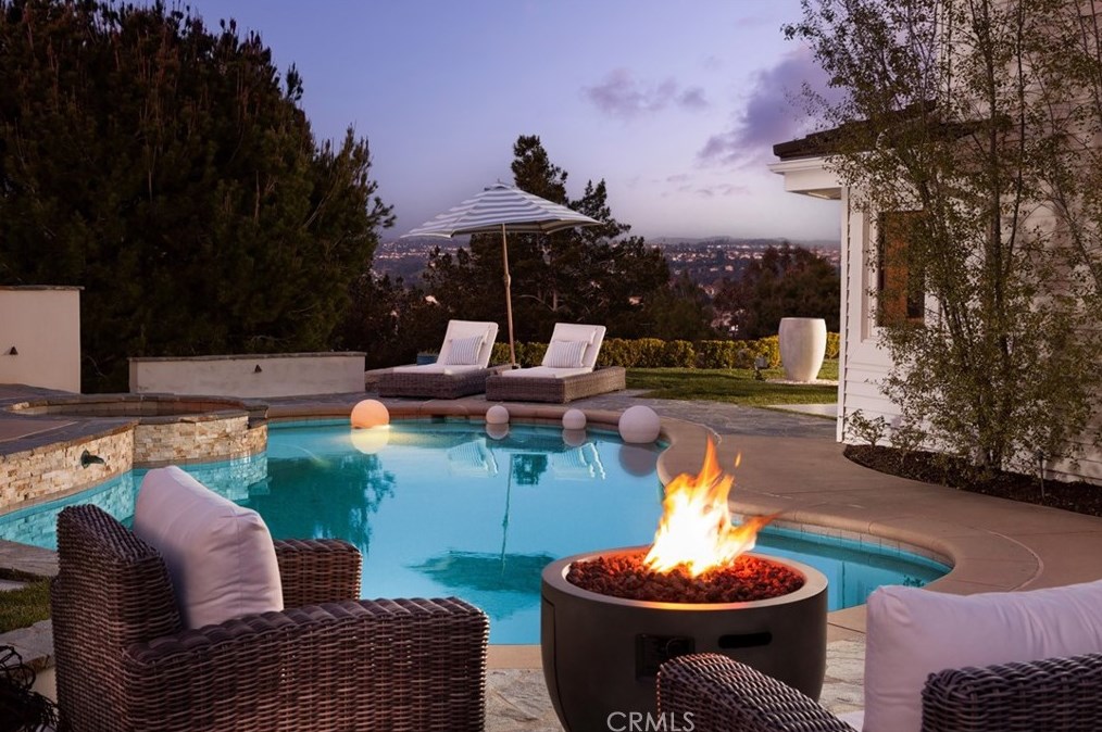 25751 Prairestone Dr, Laguna Beach, CA 92653-6108