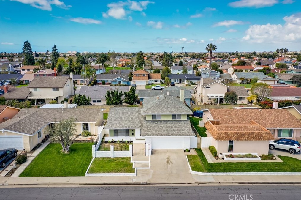 20671 Tiller Cir, Huntington Beach, CA 92646-6519