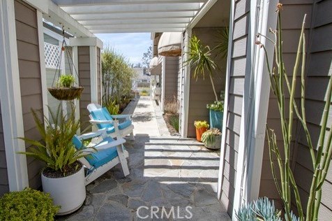 45 Ashburton Pl, Laguna Beach, CA 92677-4745