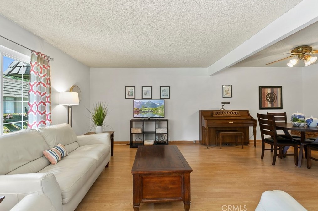 18237 Carlsbad Ct, Santa Ana, CA 92708-5942