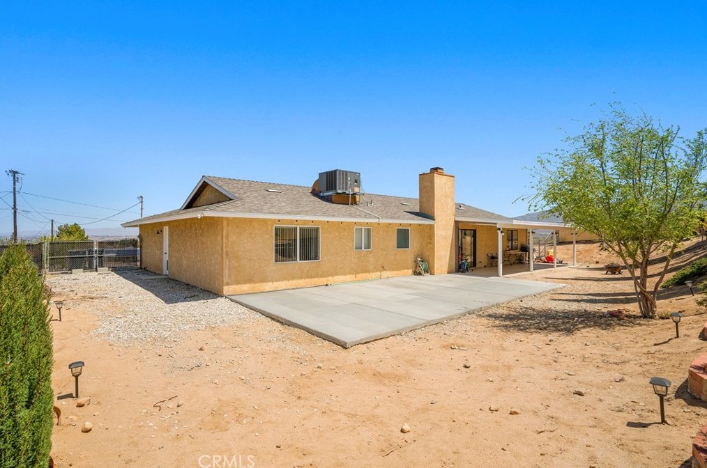 18603 Yucca St, Hesperia CA  92345-6444 exterior