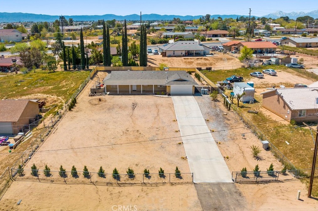 18603 Yucca St, Hesperia CA  92345-6444 exterior