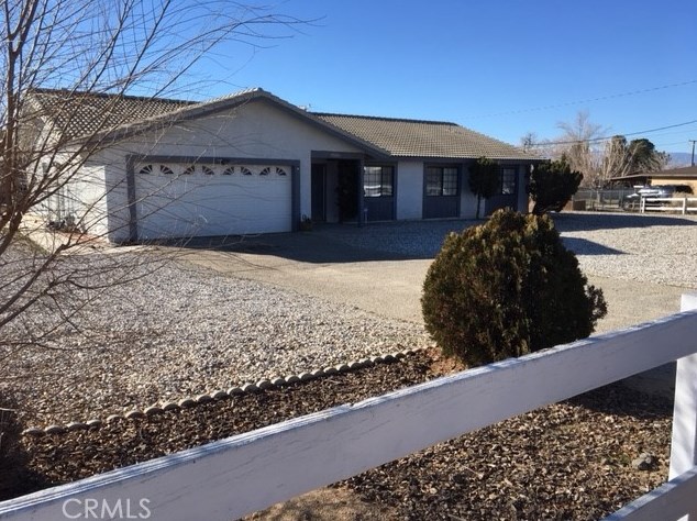 15050 Nokomis Ct, Apple Valley, CA 92307-4842