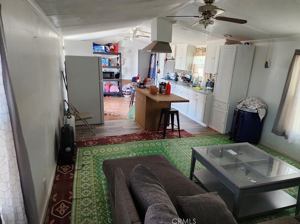 42820 Manatee St, Newberry Springs CA  92365-9534 exterior