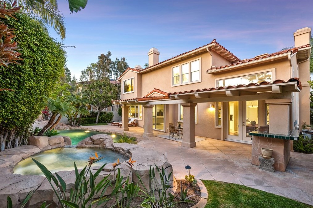 2170 Chandler Dr, Tustin, CA 92782