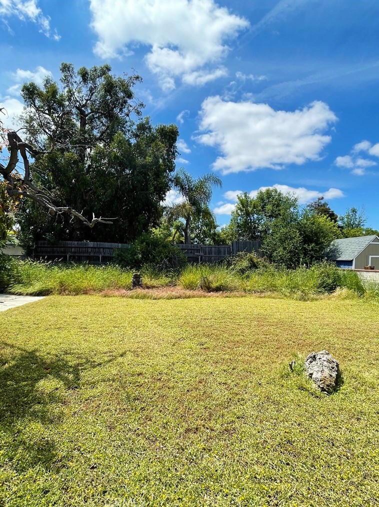 1242 E Walnut Ave, Orange, CA 92867