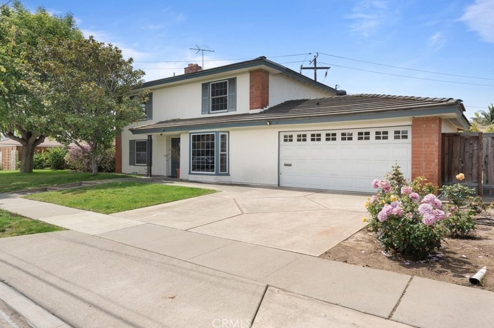 2865 Stromboli Rd, Costa Mesa, CA 92626-4711