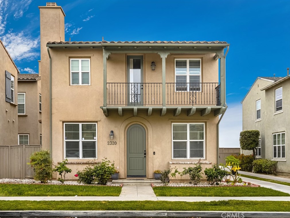 2320 W Canopy Ln, Anaheim, CA 92801