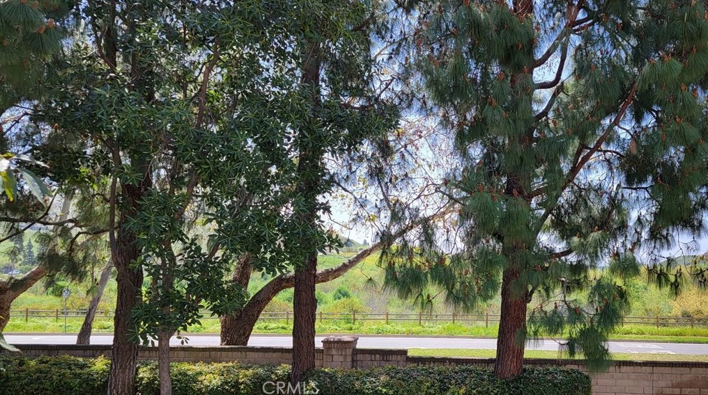 8718 E Indian Hills Rd #j, Orange, CA