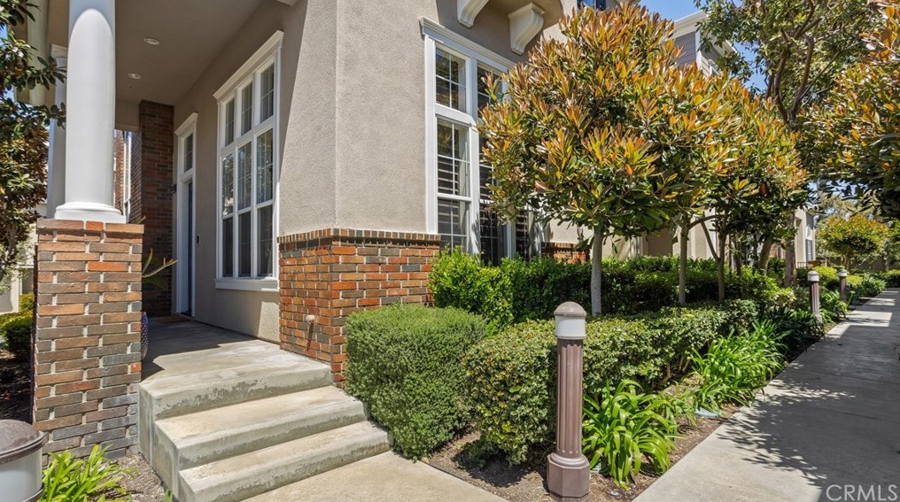 6263 Pacific Pointe Dr, Huntington Beach, CA 92648-7522