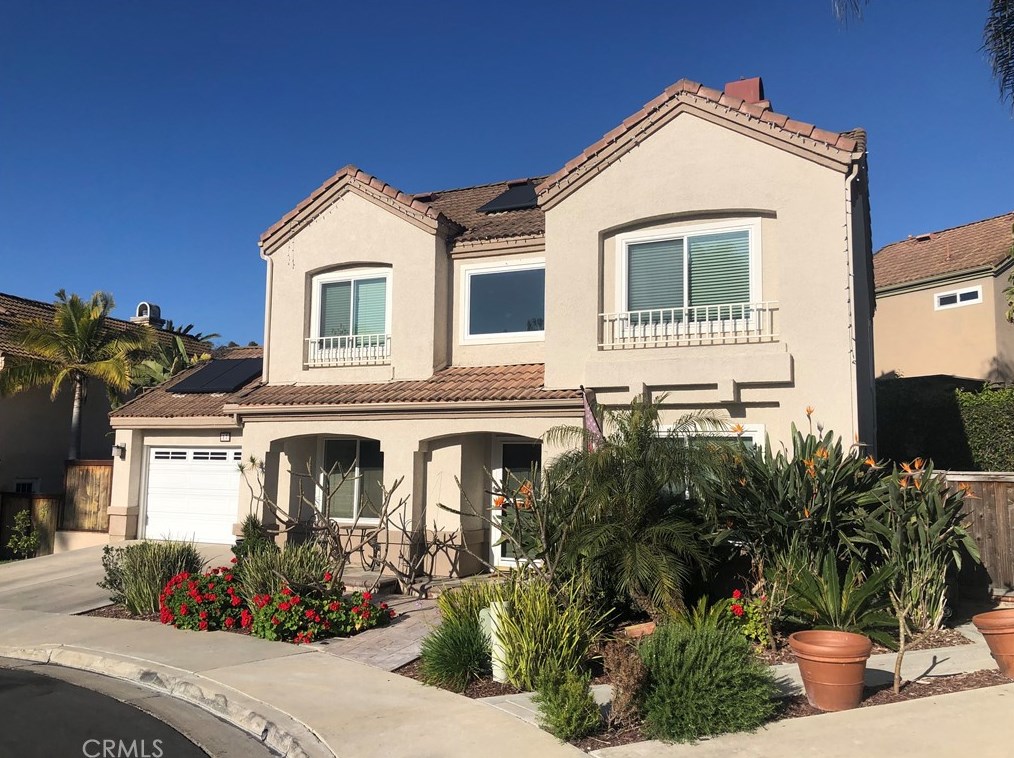 17 Channel Island St, Laguna Beach, CA 92656-1309