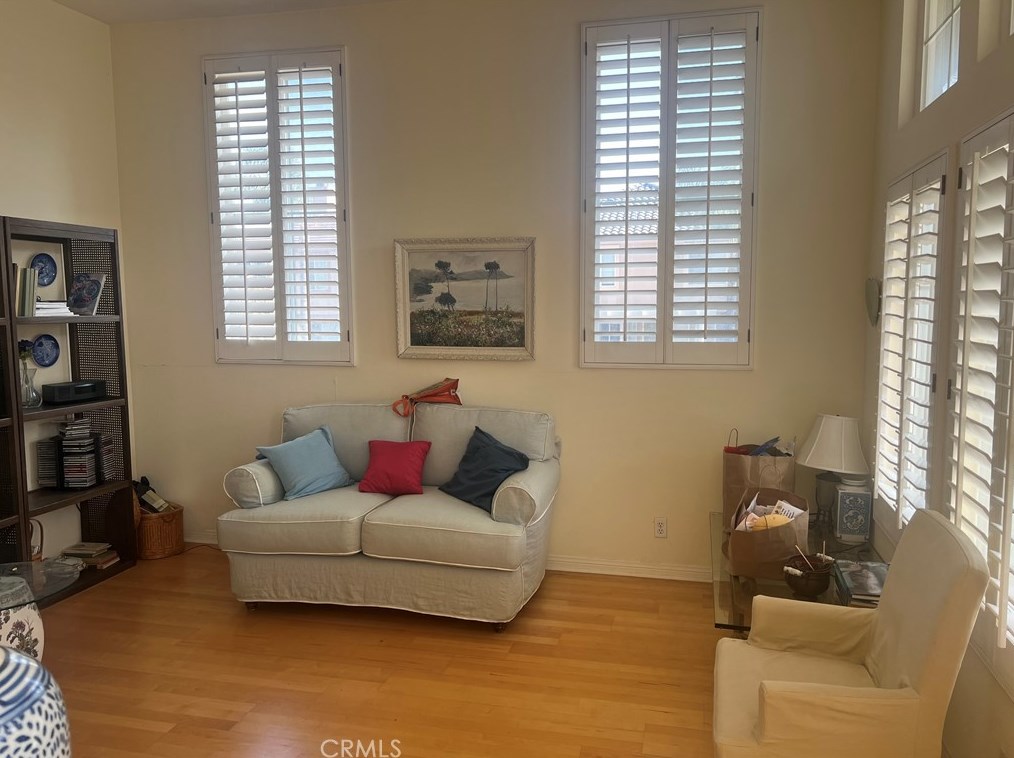 7861 Happy Dr 101, Huntington Beach, CA 92648
