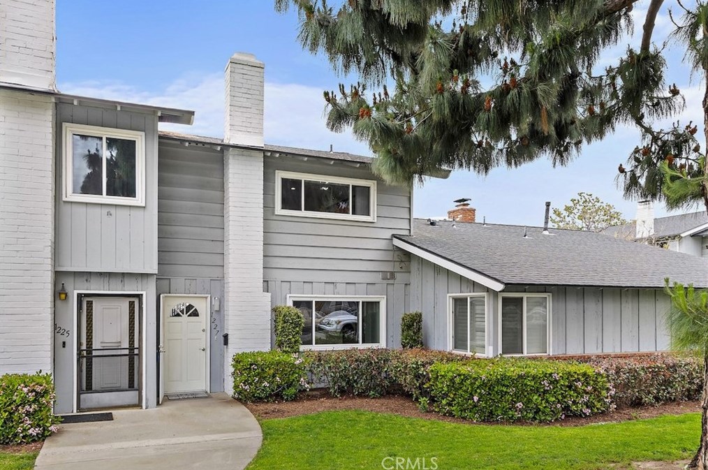 1227 Cameo Ln, Fullerton, CA 92831