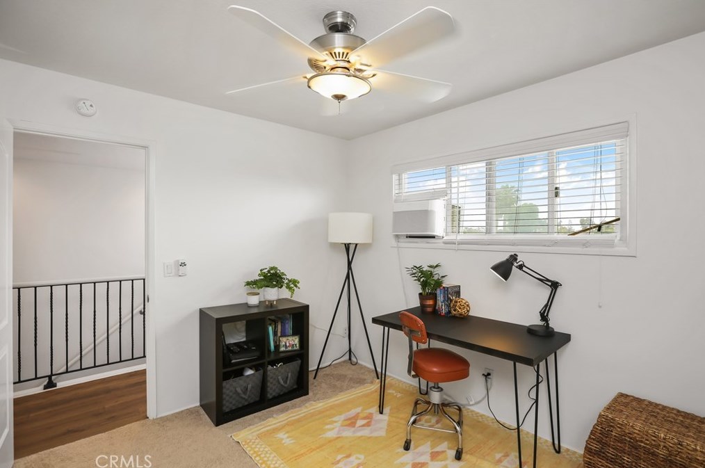 20379 Fee Ln, Huntington Beach CA  92646-5221 exterior