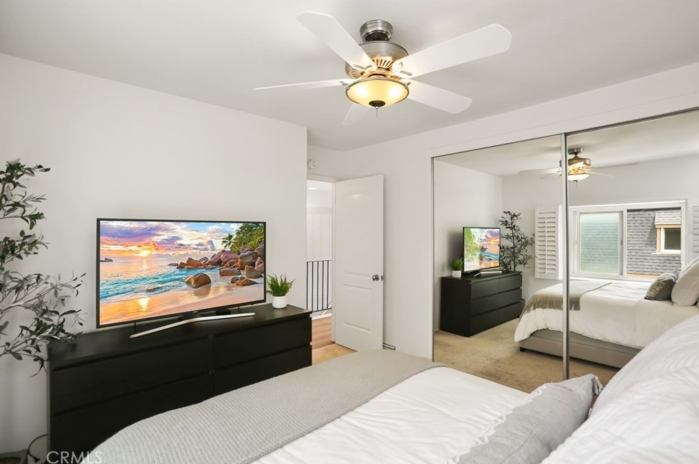 20379 Fee Ln, Huntington Beach CA  92646-5221 exterior