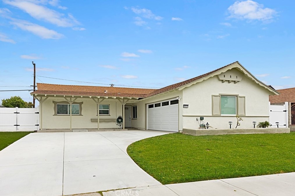 8521 Jennrich Ave, Westminster CA  92683-4614 exterior