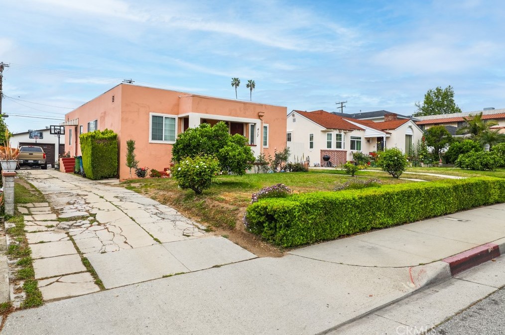 415 Garfield Ave, Alhambra CA  91801-2439 exterior