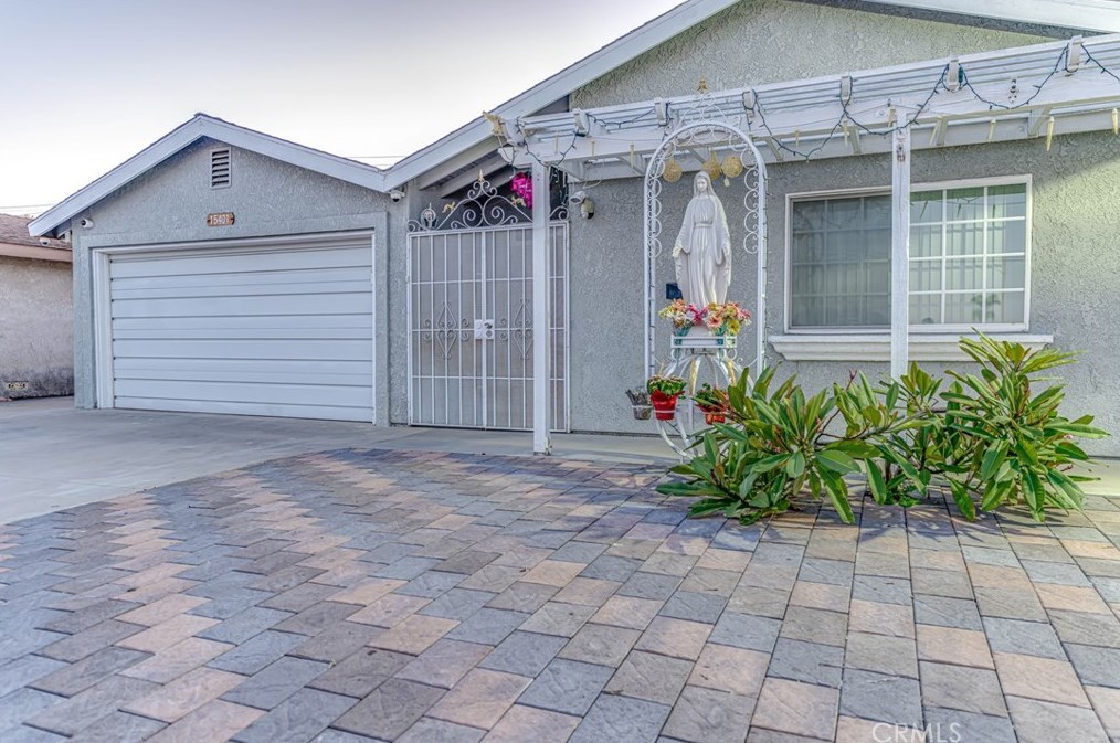 15401 Purdy St, Westminster CA  92683-6376 exterior