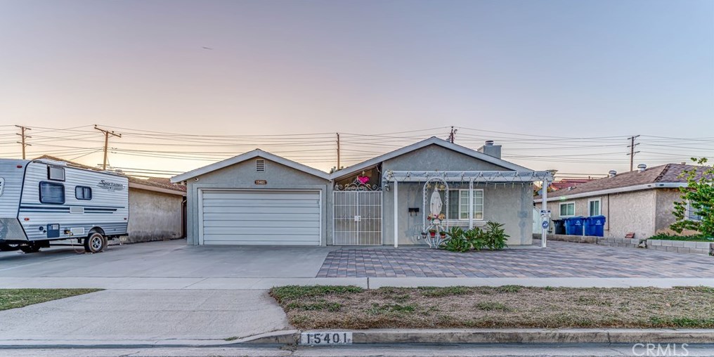 15401 Purdy St, Westminster CA  92683-6376 exterior