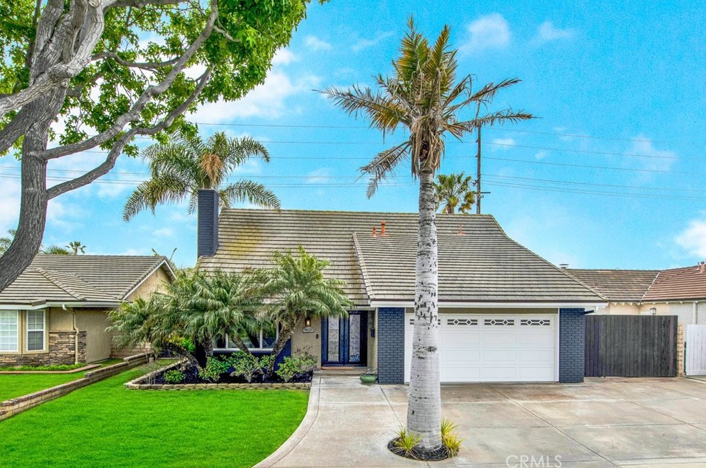 9628 Shimizu River Cir, Santa Ana, CA 92708