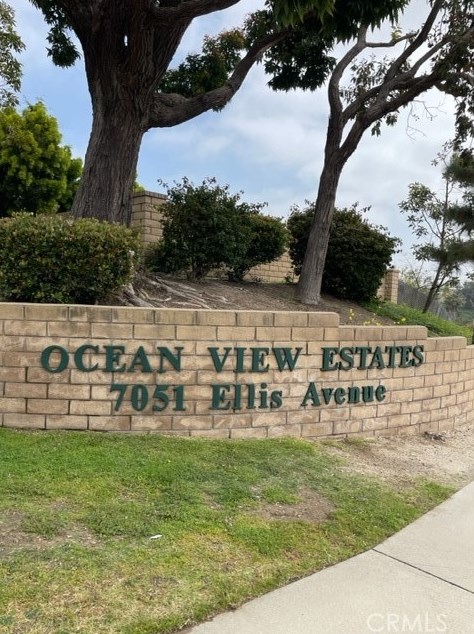 7051 Ellis Ave, Huntington Beach, CA 92648-1241