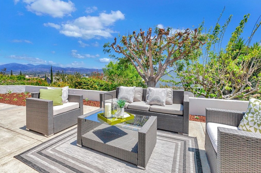 29852 White Otter Ln, Laguna Beach, CA 92677-2074