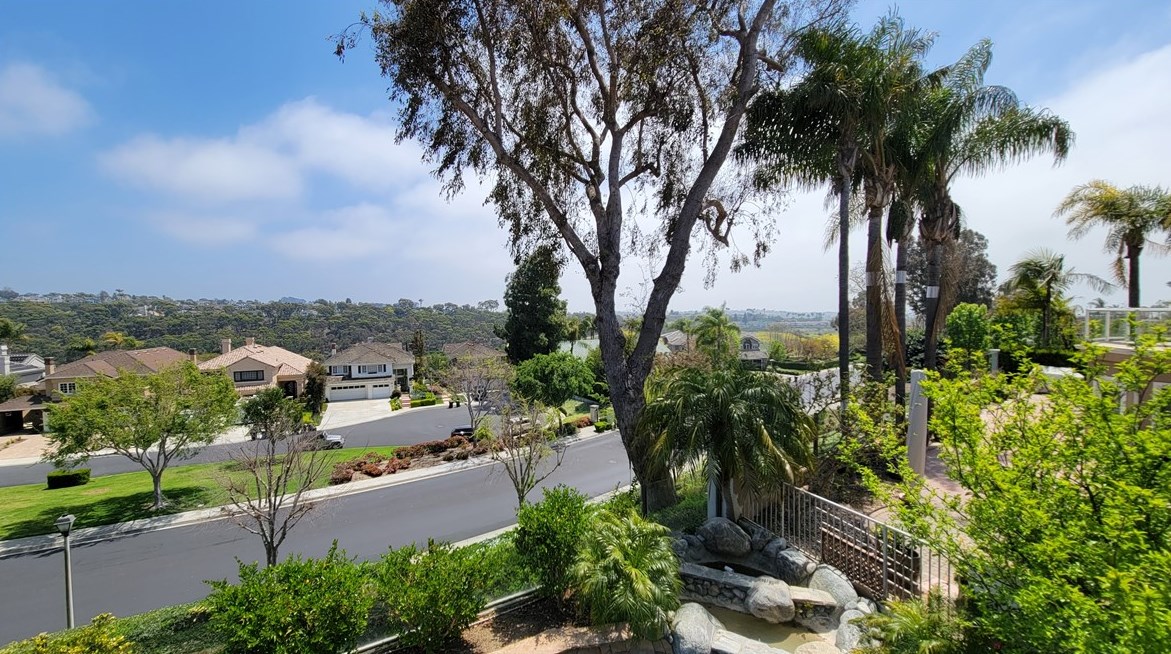 14 Belaire, Laguna Beach, CA 92677-2904