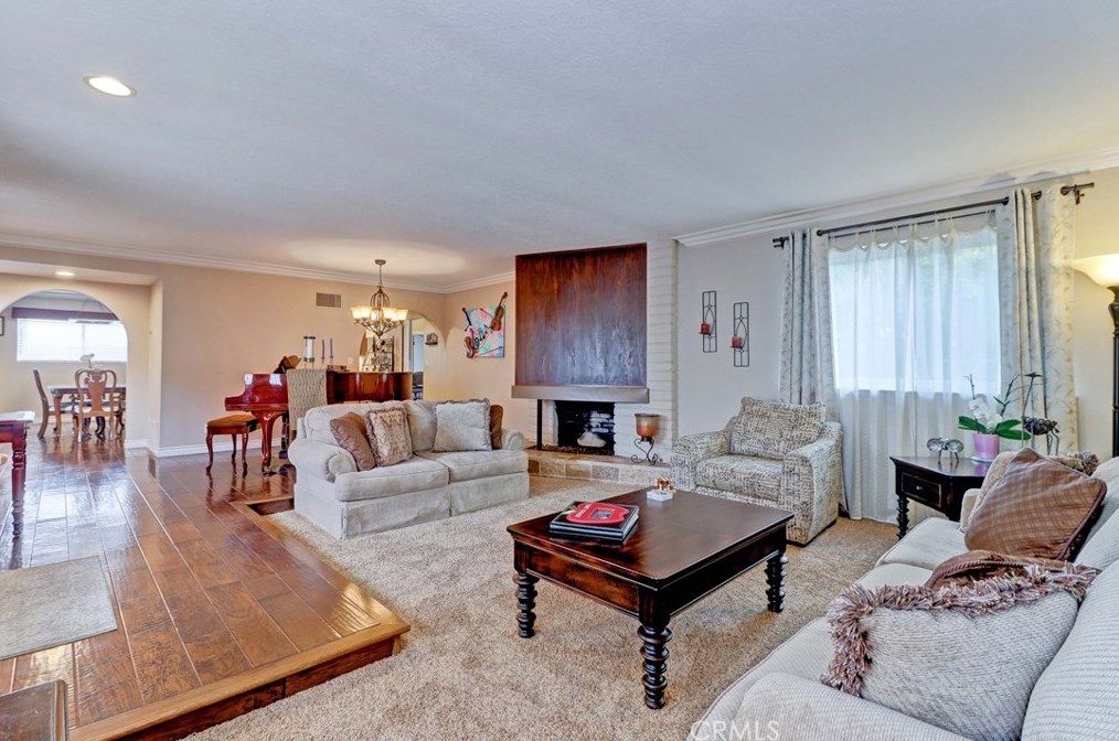 18579 Santa Andrea St, Santa Ana, CA 92708