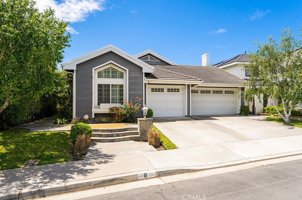 8 Alcott Pl, Laguna Beach, CA 92677-4700