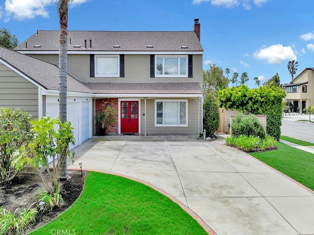 4152 Silliman Dr, Huntington Beach, CA 92649-3078