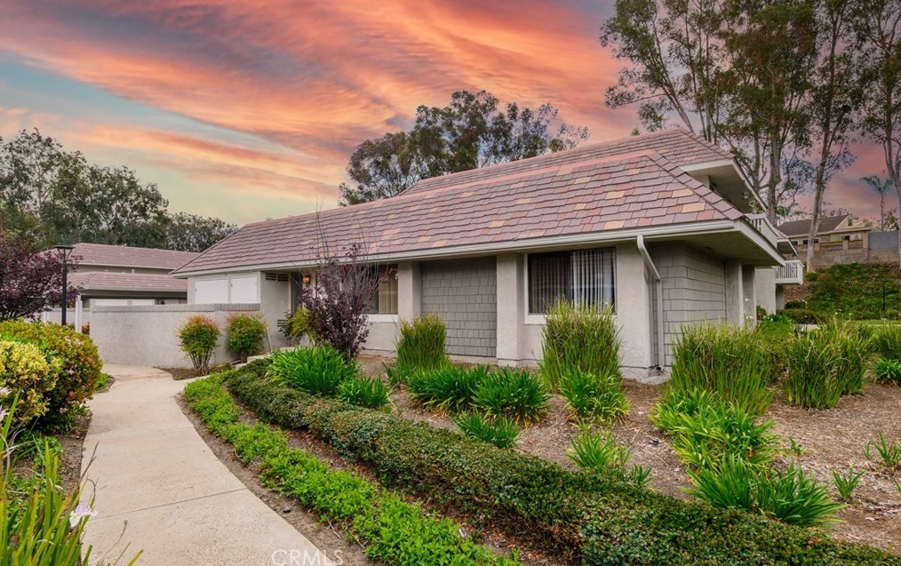 21744 Lake Vista Dr, El Toro, CA 92630