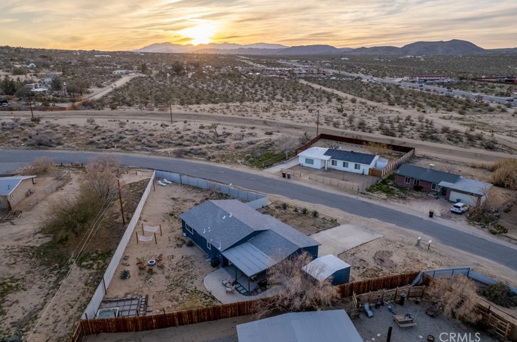 61457 Division St, Joshua Tree CA  92252-2415 exterior