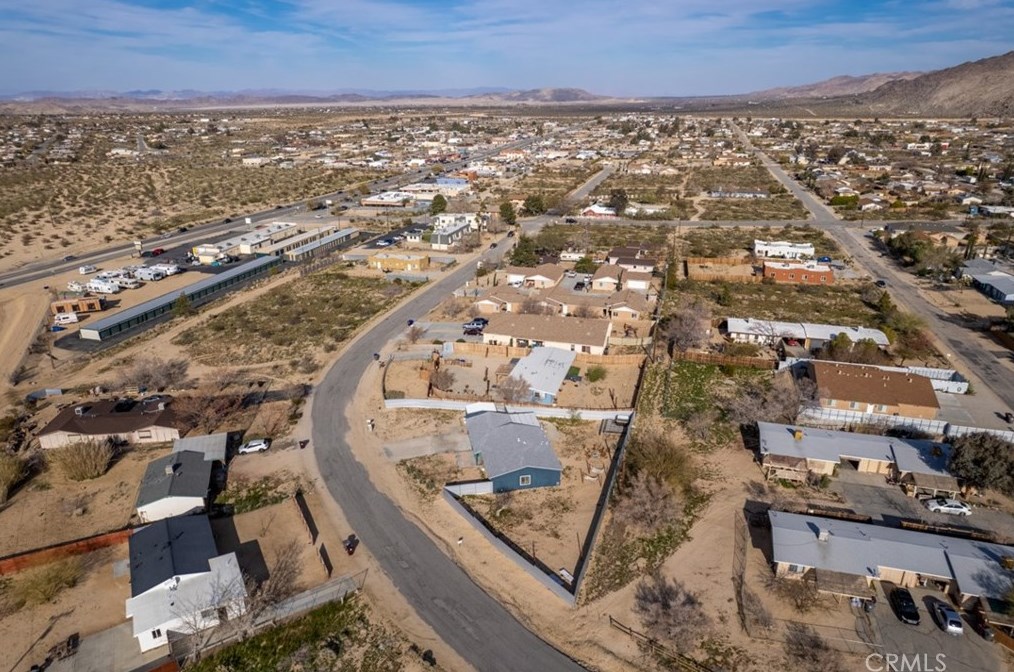61457 Division St, Joshua Tree CA  92252-2415 exterior