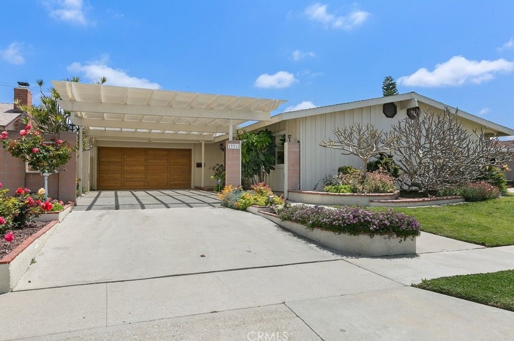 13312 Weymouth St, Westminster, CA 92683-1744