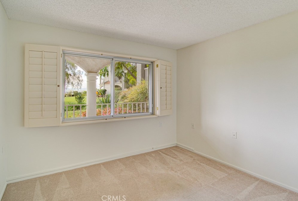 4025 Calle Sonora Este, Laguna Beach CA  92637-3213 exterior