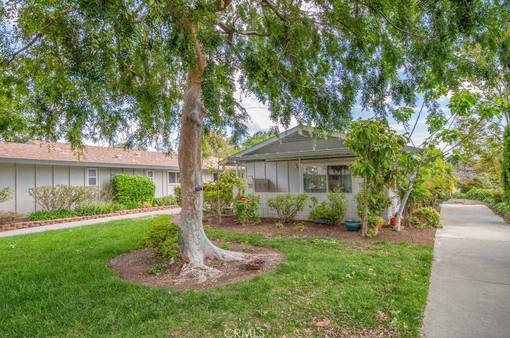 584 Avenida Majorca, Laguna Beach, CA 92637-6706