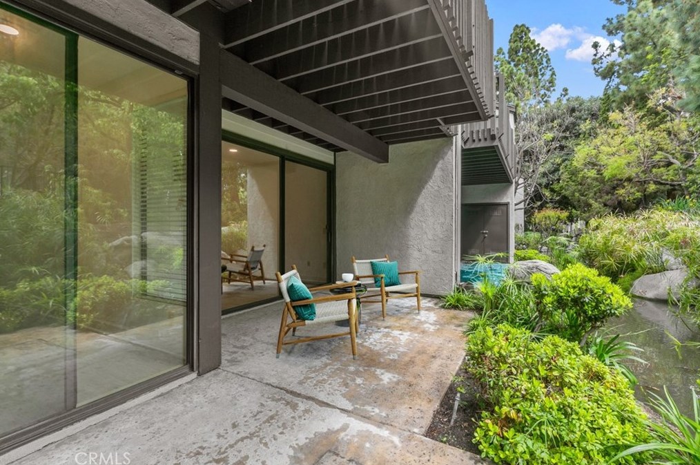 2542 Macarthur #g, Santa Ana, CA 92704