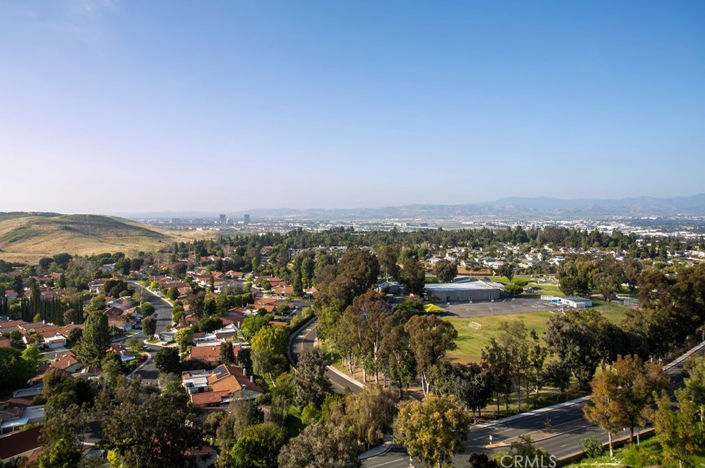 24055 Paseo Del Lago, Laguna Beach CA  92637-2678 exterior